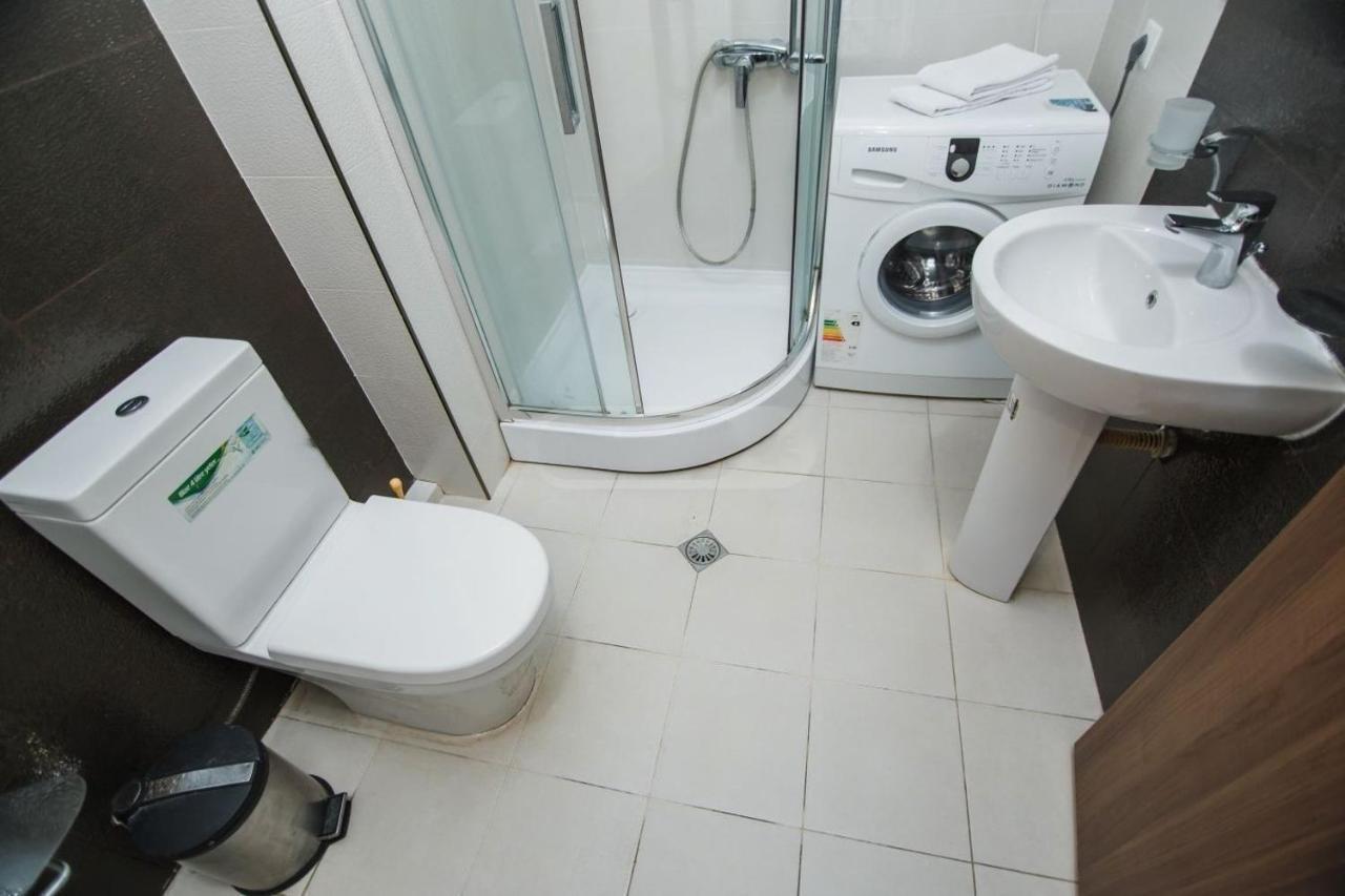 Apartment In Orbi Sea Tower For Rent Batum Dış mekan fotoğraf